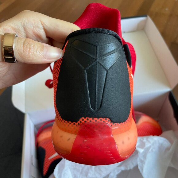 Nike Kobe 10 Low - Hot Lava (Size 10.5) - New/Unused - Picture 2 of 7